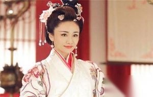 郑袖迷恋屈原加害屈原竟然是是因爱生恨?
