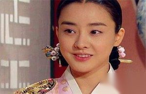 朝鲜王室中人贞显王后和李怿之间是什么关系