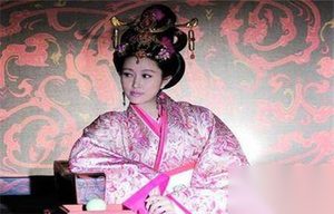 荣宠不衰的楚怀王宠妃郑袖最后死了吗