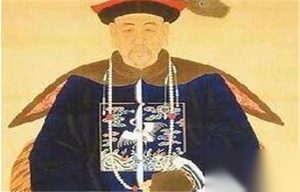 史上周培公被康熙发配盛京的原因是什么