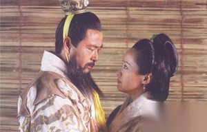 曹操是如何从匈奴的军帐中夺回三国才女蔡文姬