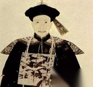 历史上的和珅不仅是个妻管严，而且还偏爱西洋美人！