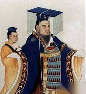 王莽为什么不放过一已死女子，还要开棺除去珠玉之衣