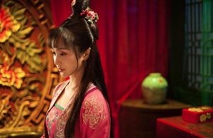 她12岁当皇后，23岁离奇死亡死因成谜