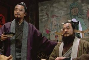 卢俊义被骗上梁山后，为什么有8位好汉跟他比斗？
