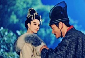 褚遂良和武则天的关系怎么样？为什么武则天死前要为他平反？
