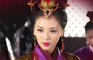 历史上第一位和最后一位正牌皇后分别是谁？她们的命运如何？