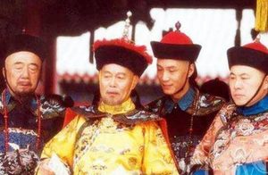 别人给乾隆送礼都是奇珍异宝，朱珪只送了一本书从此仕途风顺！