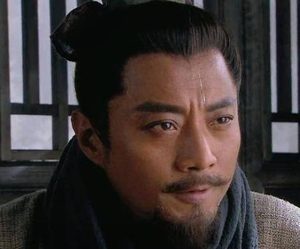 宋江为什么会让位给给卢俊义、呼延灼和董平？