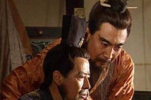 东汉末年谋士许攸，他究竟是因为什么被杀？
