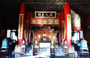 多尔衮作为摄政王，为何没有造反自己称帝？