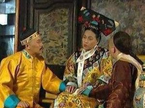 雍正与弟弟胤禵关系怎么样？二人虽为一母所生，但是并非一母所养