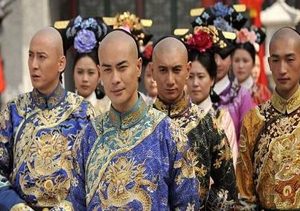 他是康熙最长寿的儿子，一生淡泊名利明哲保身