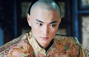 康熙地位最高的汉族妃子是谁？南巡期间被带回皇宫，为其生三子