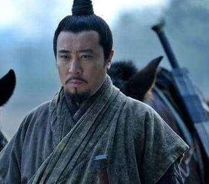 张飞关羽为什么会对诸葛亮言听计从？原因是什么