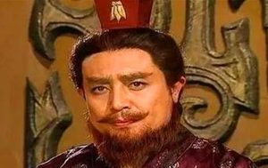 建安二年乱军中逃走的两个小孩，竟改变了三国历史