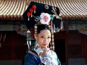 萨克达氏为什么入宫一年就离奇去世？慈禧跪着参加葬礼