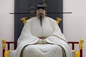 赵匡胤是中华民族的罪人吗 这种说法有没有道理