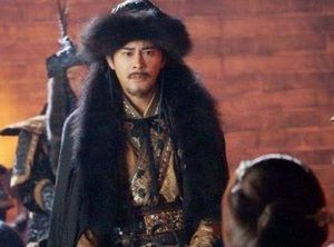 历史上真实的韩德让是什么结局？为初恋萧燕燕守江山，死后竟与萧太后合葬