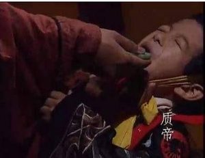 诸葛亮为何会说汉桓帝是个昏君？原因是什么