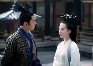 汉朝宦官蔡伦，参与权势斗争，一项发明流传百世