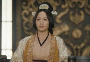 曹操为何会对卞夫人百般宠爱？她有什么魅力