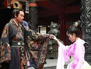 秦始皇如果没死，刘邦项羽还有成功的机会吗？