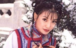 她是出身皇室的金枝玉叶，最后却沦为民女