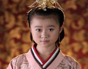 年仅11岁的张嫣，为什么能成为一国之母？她的一生有多孤独？