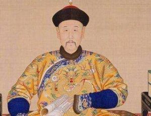 乾隆在雍正去世拿到登基密旨后，张廷玉急着找另一道密旨的原因是什么?