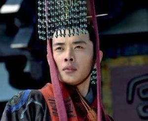 张绣在官渡之战前选择归属曹操，是为了什么?