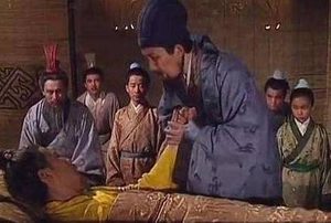 刘备临死前为什么把兵权交个李严 刘备对诸葛亮很不放心吗