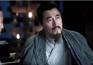 萧何为西汉的建立做出哪些贡献？他有哪些污点？