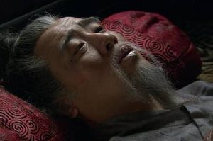 刘禅对黄皓如此宠信 诸葛亮就一点责任也没有吗