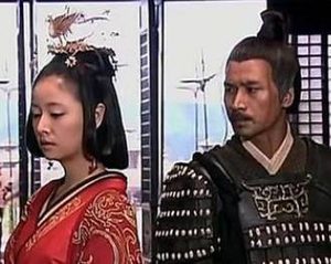 请周亚夫吃饭却不给他筷子，汉景帝这么做的目的是什么？
