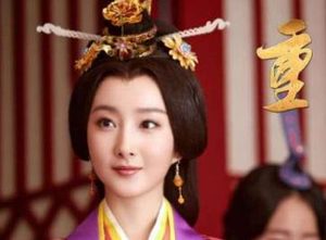 历史上秦穆公的霸主地位是怎么来的？真相是什么