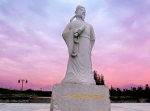 房玄龄是如何一步步成为唐初名相的？他为何能稳居首相之位？
