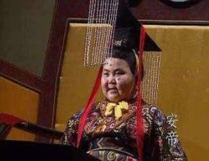 汉安帝刘祜在位期间东汉开始衰败，为什么这么说呢？