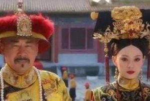 在古代皇帝和皇后是怎样如厕的？是什么流程？