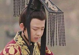 高贵乡公曹髦为什么会被立为皇帝？曹髦有实权吗？
