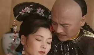 皇太极4次降黜孝庄，为何没把她送人？