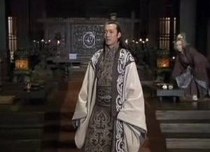 孙坚与孙权作为父子 两人的方向为何截然不同