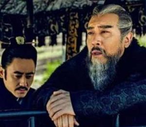 历史上曹操因何杀杨修？其父杨彪又说了什么