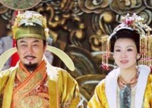 历史上李世民霸占弟媳杨氏，长孙皇后并没有规劝，是为何？