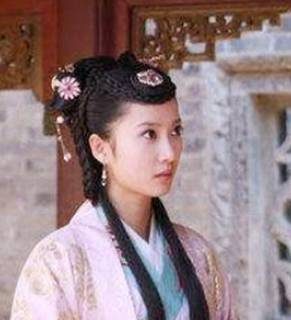 在明朝时期为何会有多贤后的现象？原因是什么？