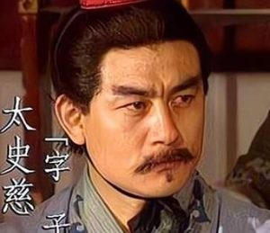 在三国众多武将中，有哪些人擅长射箭？