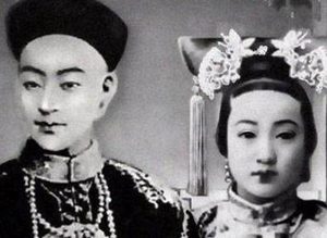 庄顺皇贵妃乌雅氏是什么出身？她在后宫的地位如何？