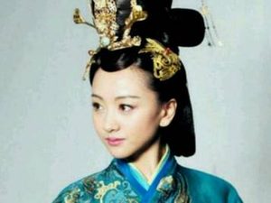 萧观音：贵为耶律洪基的皇后，却被诬陷不得善终