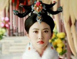 海兰珠：清丽脱俗，小鸟依人，为皇太极带来无穷快乐