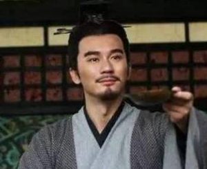 曹操得知孙权劝说自己称帝时，是什么态度?